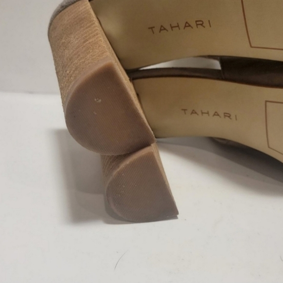 TAHARI SZ 9 Taupe 4" Block Heel Suede Cutout Detailing Open Toe Buckle Slingback - Picture 12 of 12